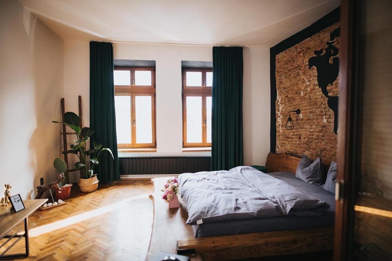 World Studio Sibiu Dış mekan fotoğraf